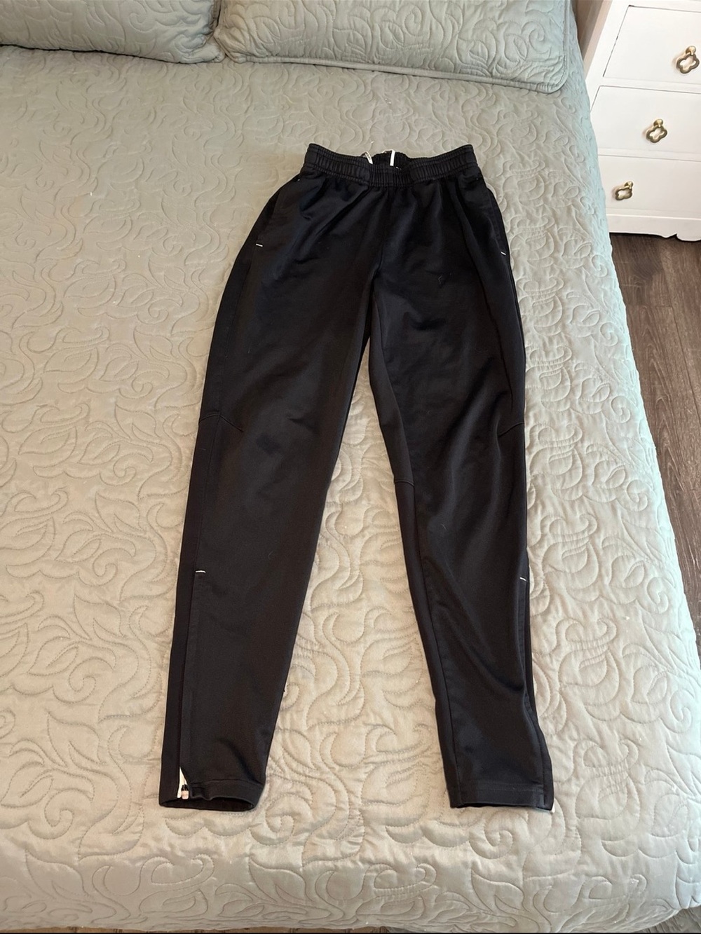 Under Armour Men's Black Athletic Joggers with Drawstring Waist